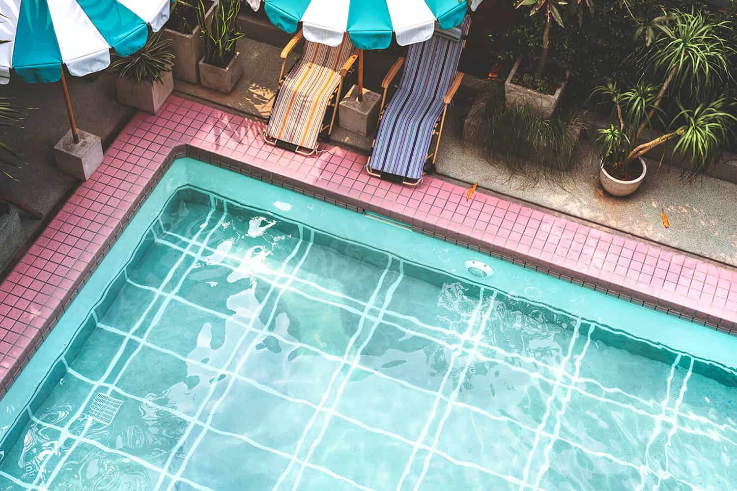 طراحی و اجرا استخر و جکوزی